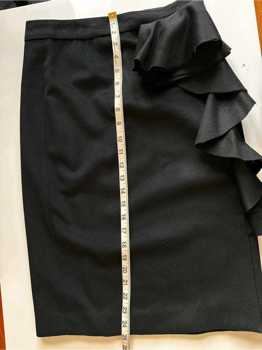 Lela Rose Black Ruffle Pencil Skirt Size 4 - 90% Wool Cashmere Quiet Luxury USA - Picture 7 of 8